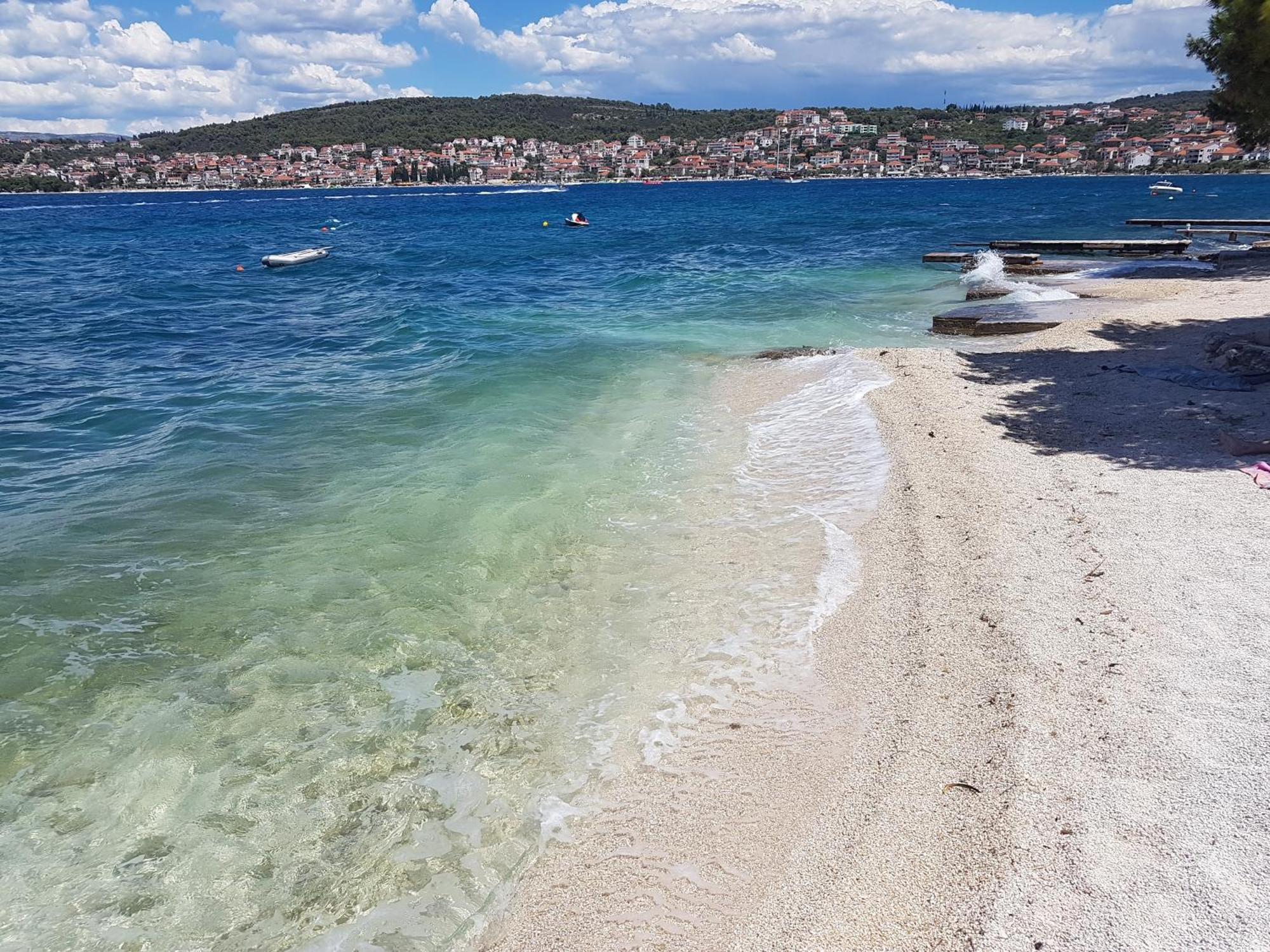 Apartment Tihana Trogir Bagian luar foto