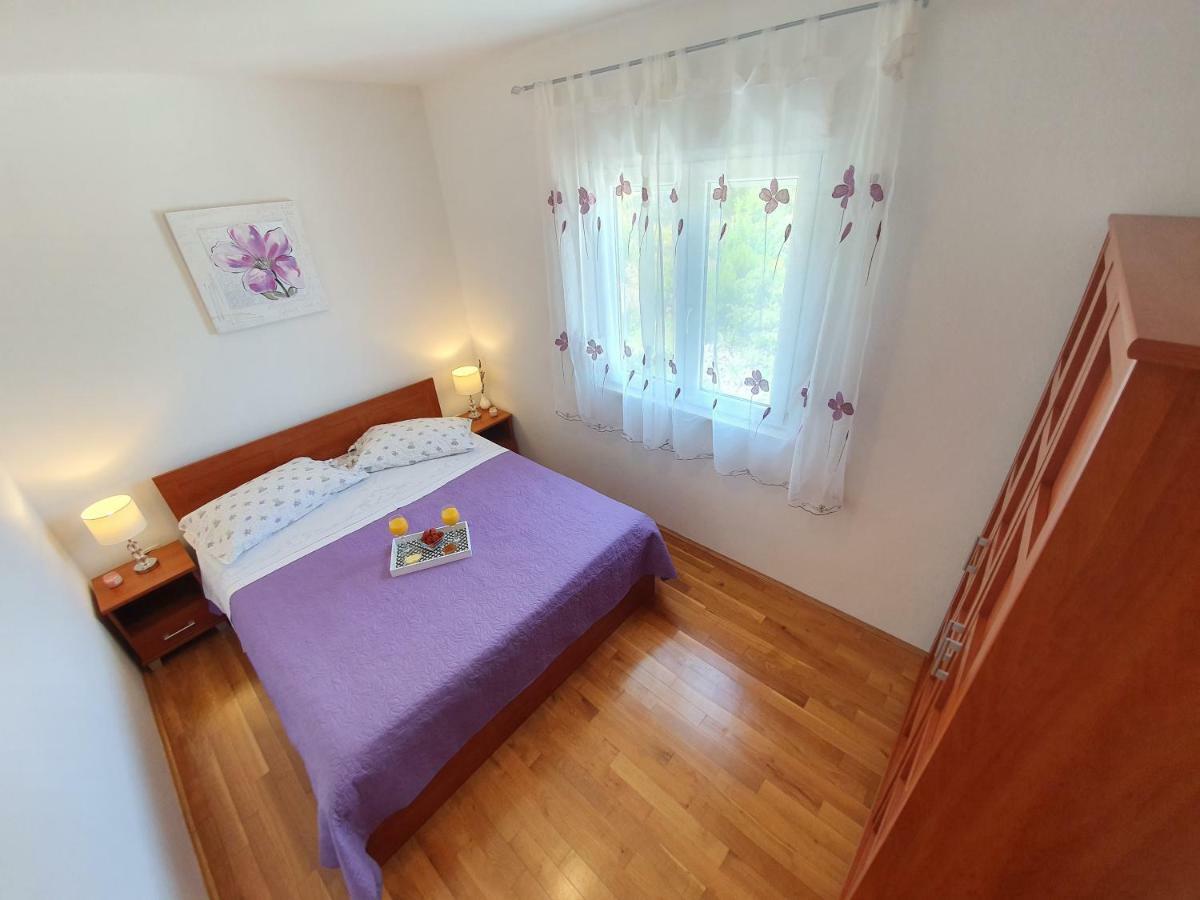 Apartment Tihana Trogir Bagian luar foto