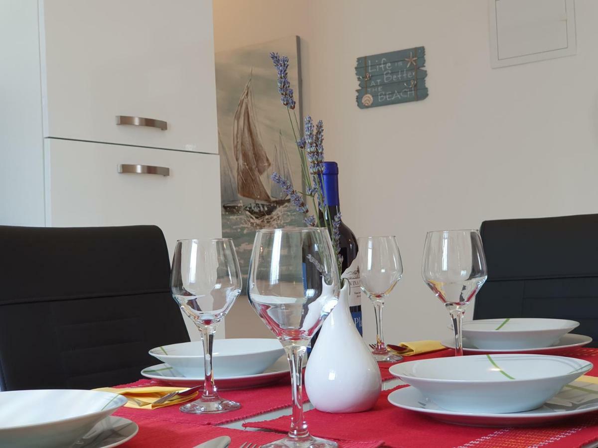 Apartment Tihana Trogir Bagian luar foto